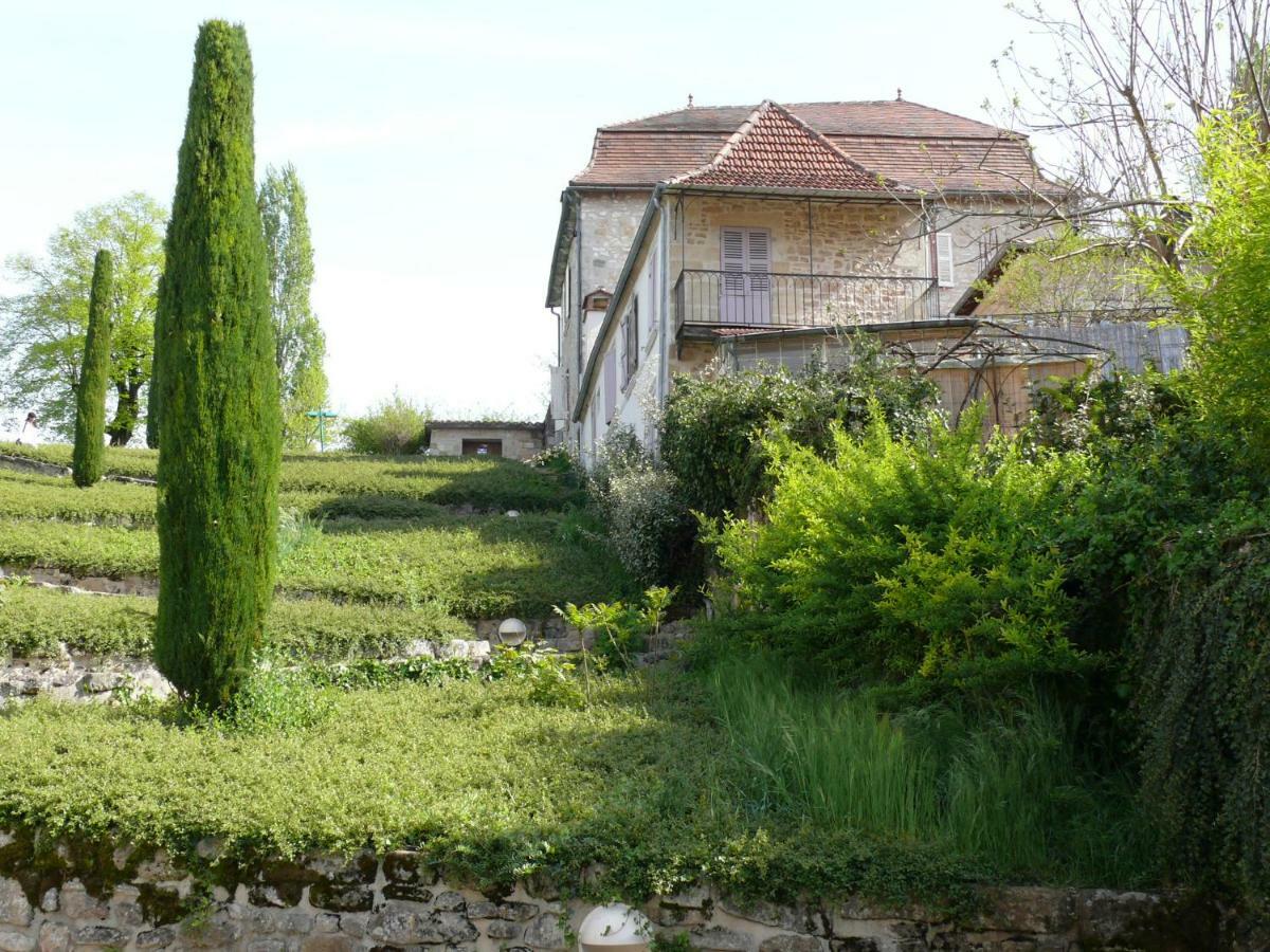 Lilas-Rose Hotel Figeac Exterior photo